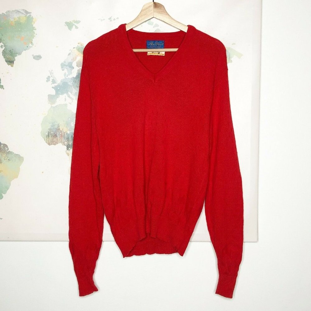 VTG‎ Pen West Lobo Size Medium Sweater Red V-Neck Cotton Union Made Pendleton